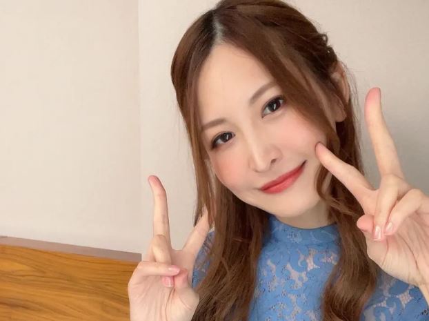 神菜美舞(神菜美まい)是谁 出生于一个富裕家庭(图3)