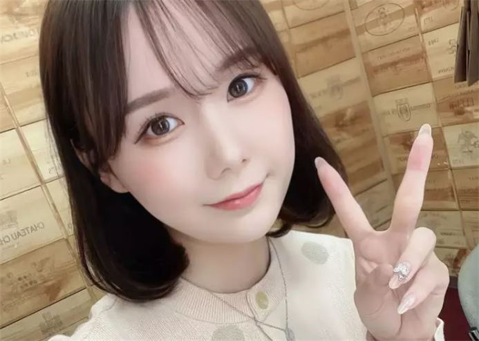 有栖花绯(有栖花あか)是谁 她为什么要改名字(图3)