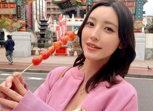 森泽佳奈(森沢かな)是个人资料 邻家大姐姐的样子(图1)