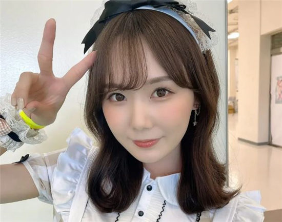 坂道美琉（坂道みる）是谁 一个很俏皮的女生(图3)
