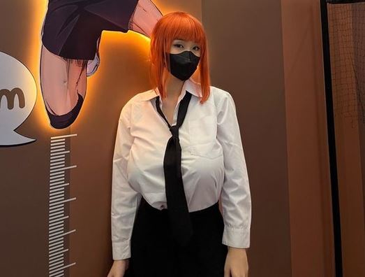 Anastasya Khosasih是谁 一位电竞美女(图1)