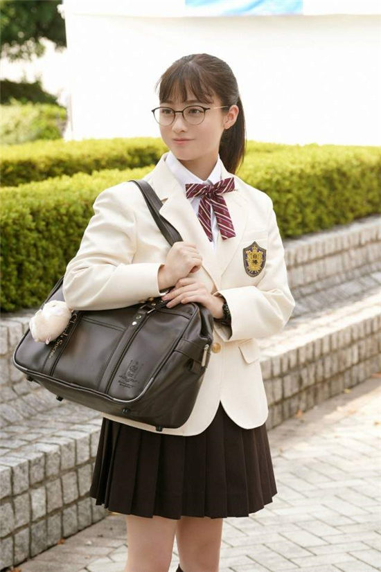 胖版桥本环奈VS瘦版桥本环奈 你更喜欢哪种类型(图4)
