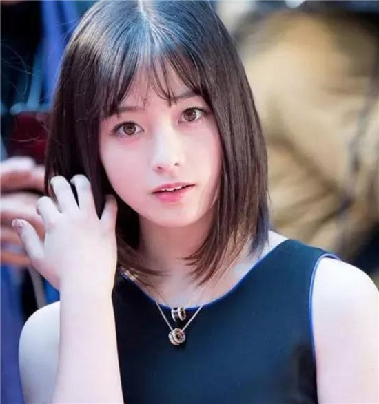 胖版桥本环奈VS瘦版桥本环奈 你更喜欢哪种类型(图1)