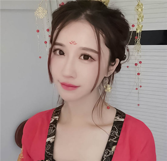 轩子巨二兔为什么没直播了，是退网了吗(图1)